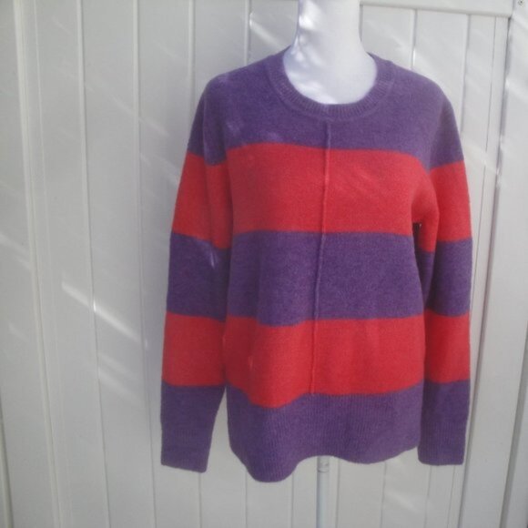 Banana Republic Sweater Crewneck Soft Merino Wool with Stretch Size Med - Picture 1 of 7